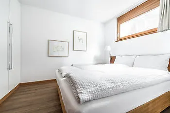 Ari Hotel